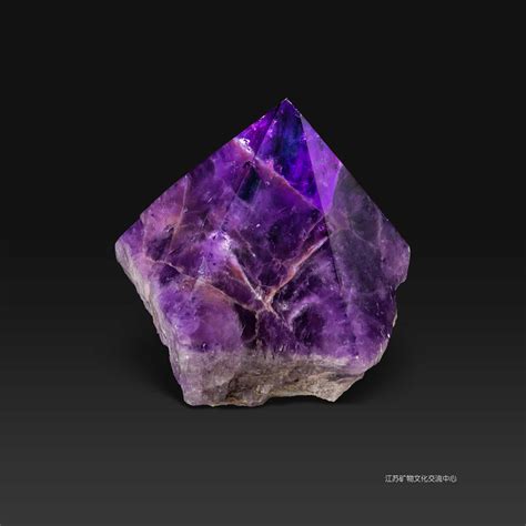 紫水晶属什么 橫七豎八
